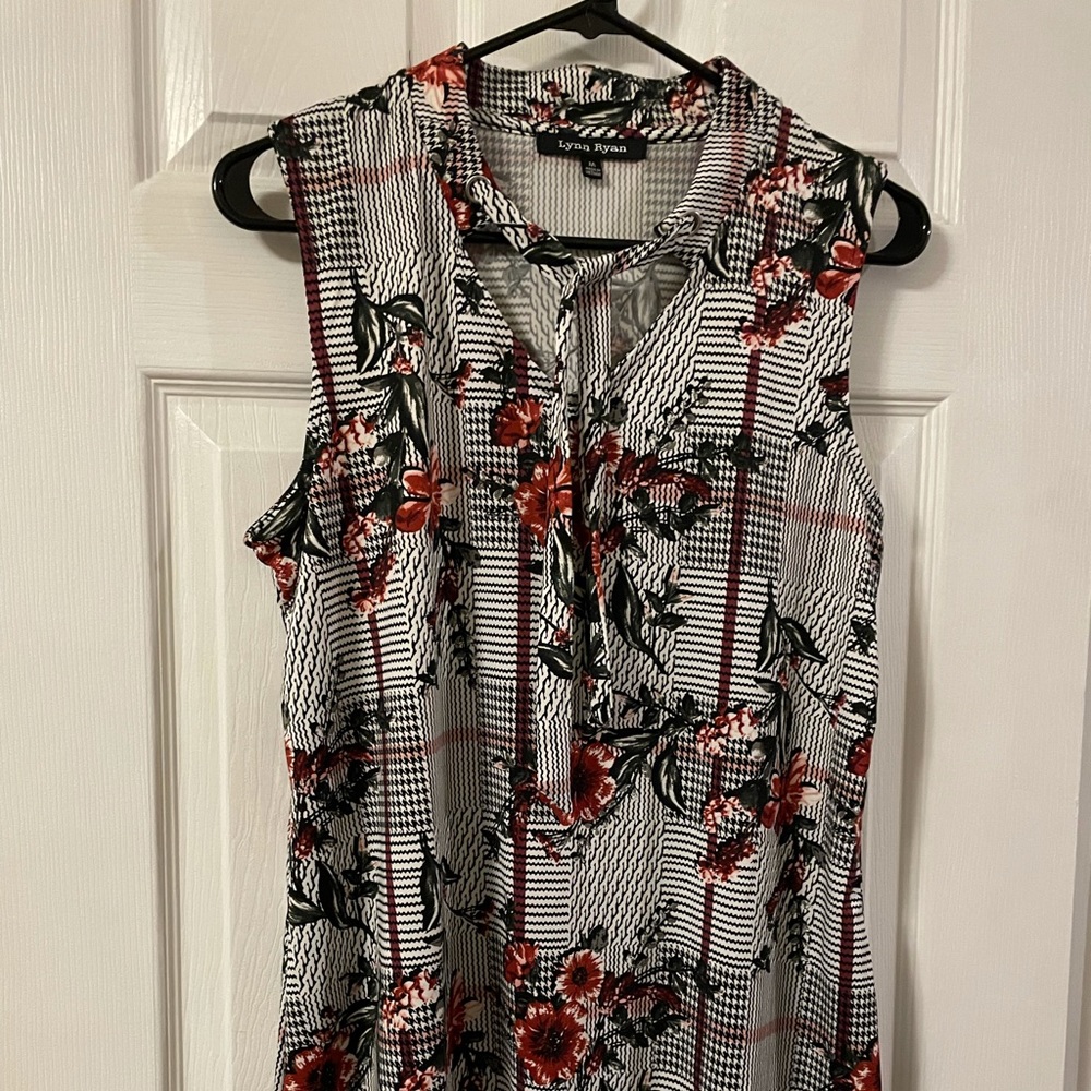 🌺Cute Sleevless Top🌺